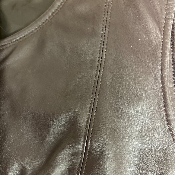 Vtg Jacqueline Ferrar in 2025 Color Trend "Brown" Women's Leather Vest Size 12 - Picture 8 of 8